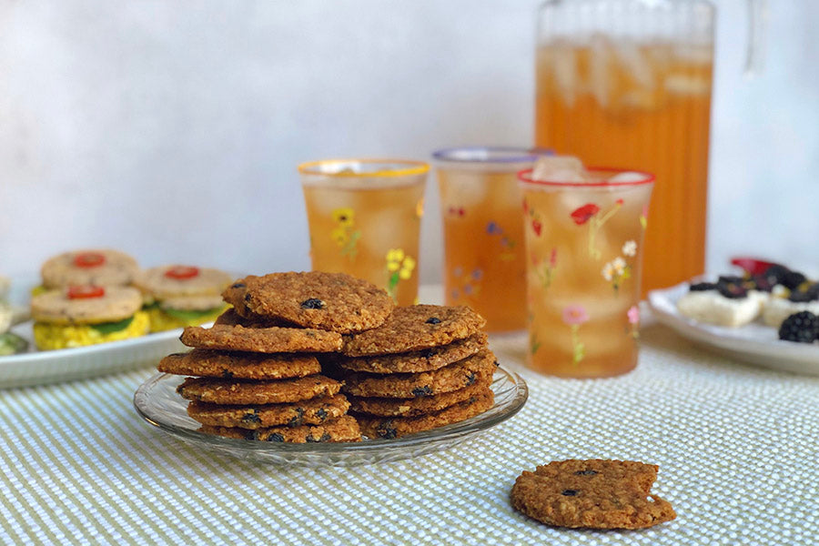 Chewy Lemon & Blueberry Mace Oatmeal Cookies