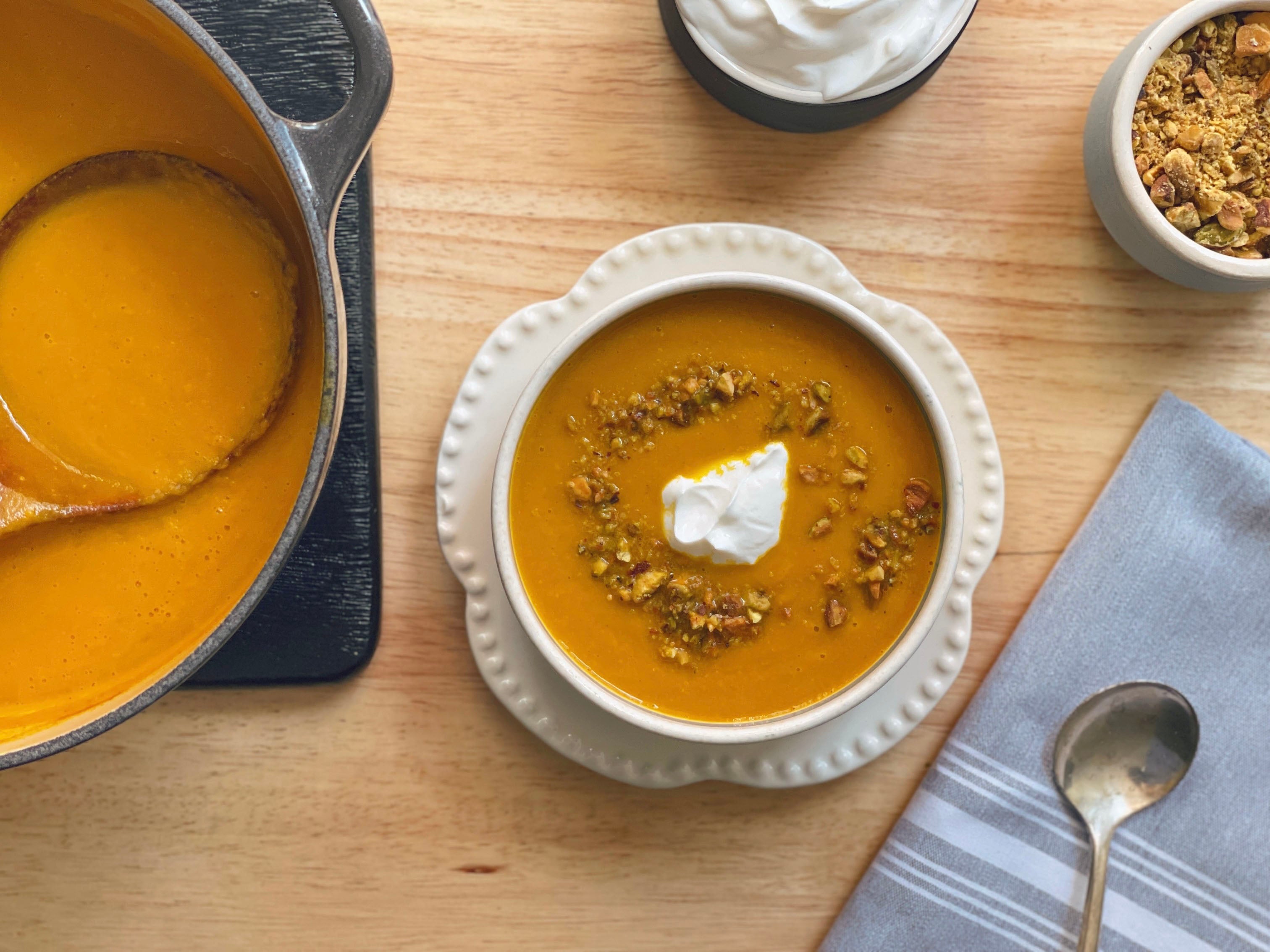 Khmeli Suneli Roasted Carrot Soup