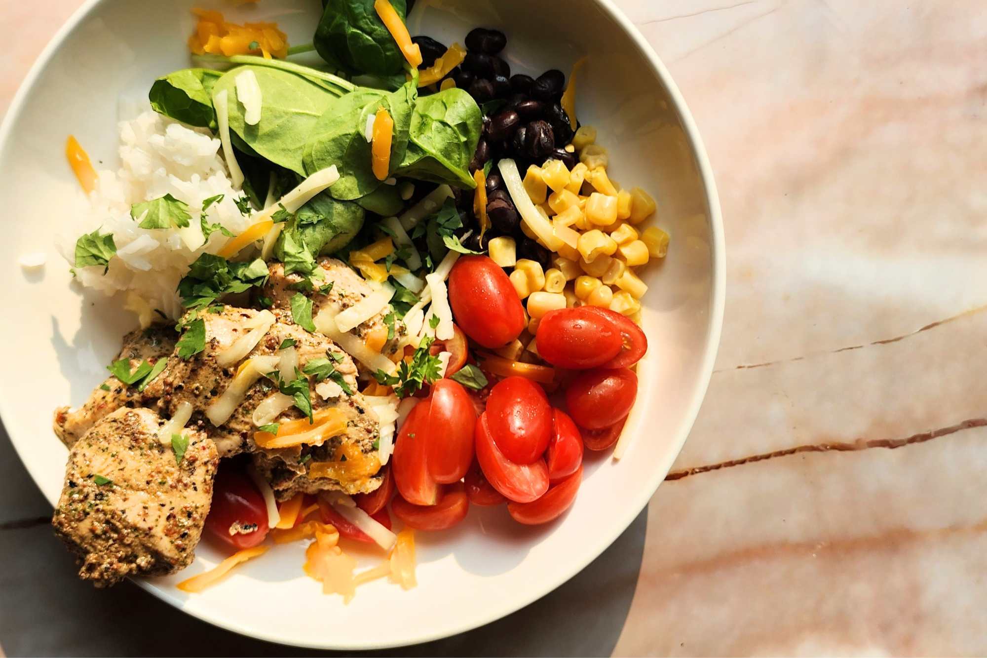 Limón-Chile Marinated Chicken Bowls