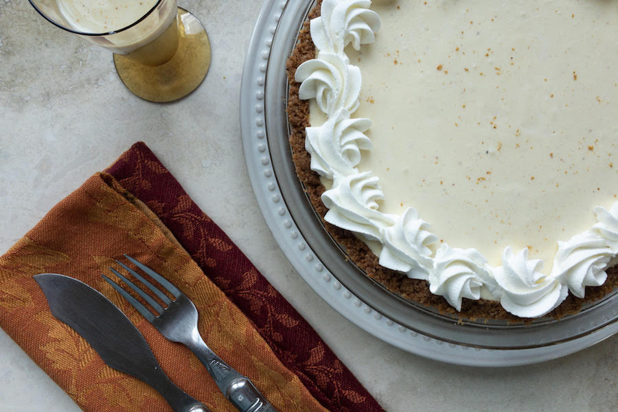 Eggnog Chiffon Pie