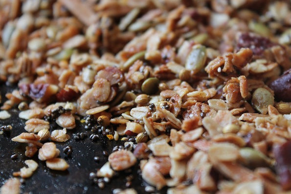 Crunchy Coriander Granola