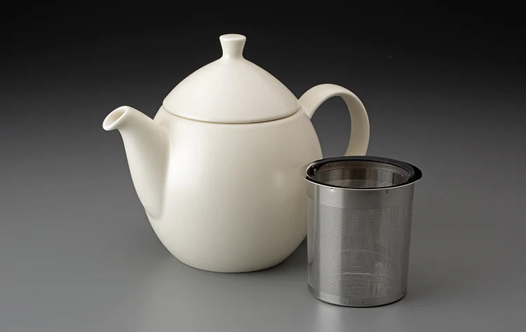 Dew Teapot with Basket Infuser 32 oz.
